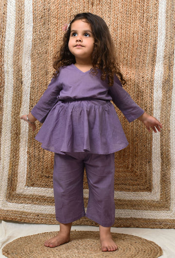 Set Of 2: Mauve Mul Mul Kurta With Pants